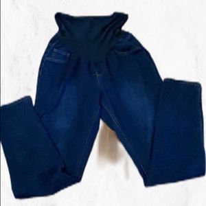 Jessica Simpson maternity jeans size XL.